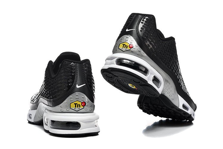 N1KE TN1 | 'Dotted White'